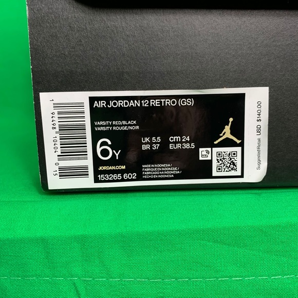 Air Jordan 12 Retro (GS) Varsity Red/Black Size 6Y - Picture 10 of 10